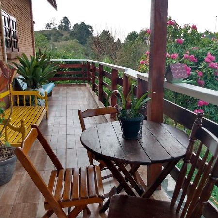 Casa Flor De Liz Villa Campos do Jordao Dış mekan fotoğraf